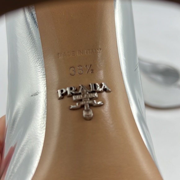 Prada Women's Metallic Chrome Silver Leather Open Peep-Toe Pumps size 7 - Picture 5 of 9